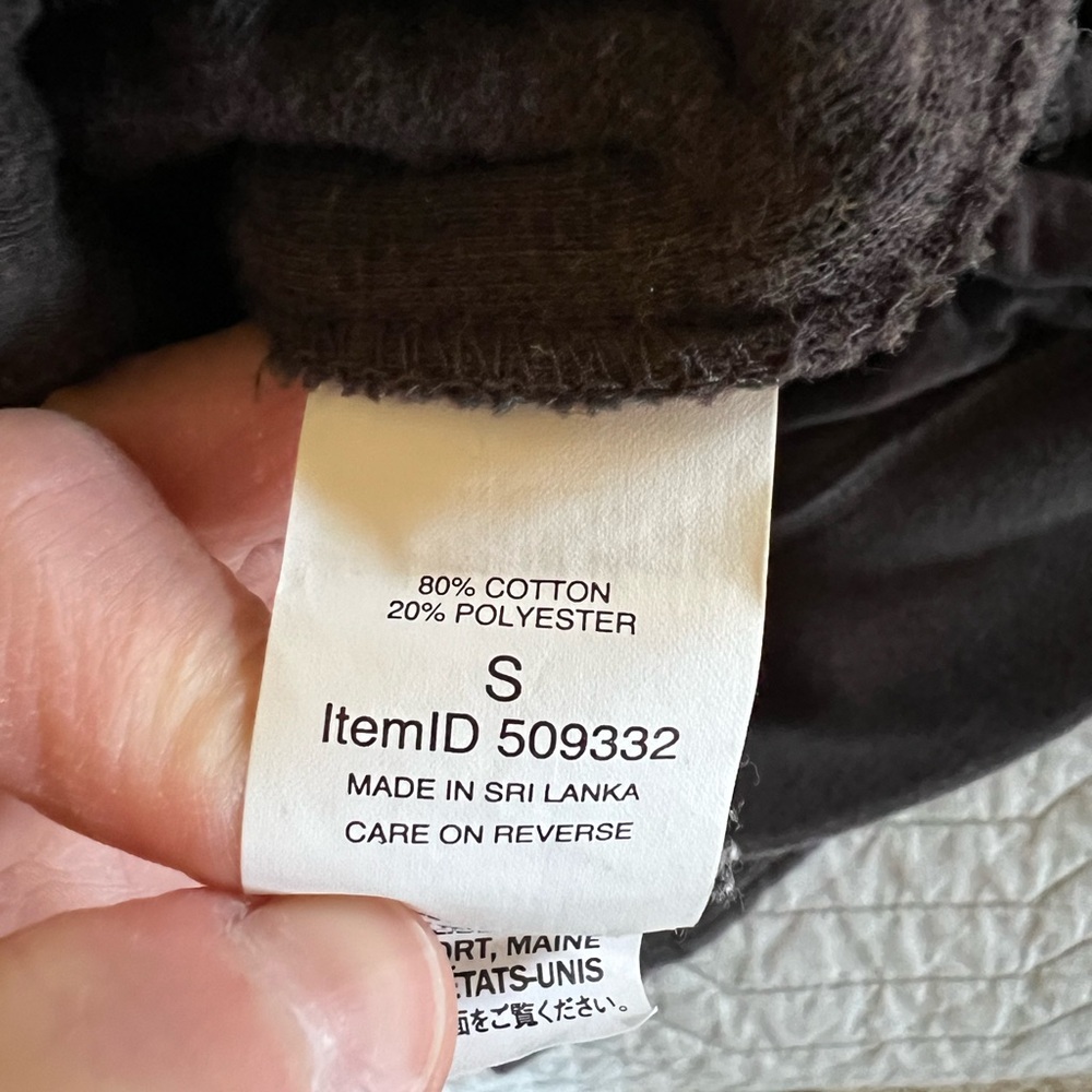 L.L. Bean Quilted Brown Pullover - Picture 5 of 6